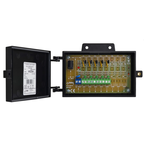 Napájací distribútor v plastovom kryte 10-30VDC; 5x výstup 1A cez prepäťovú ochranu