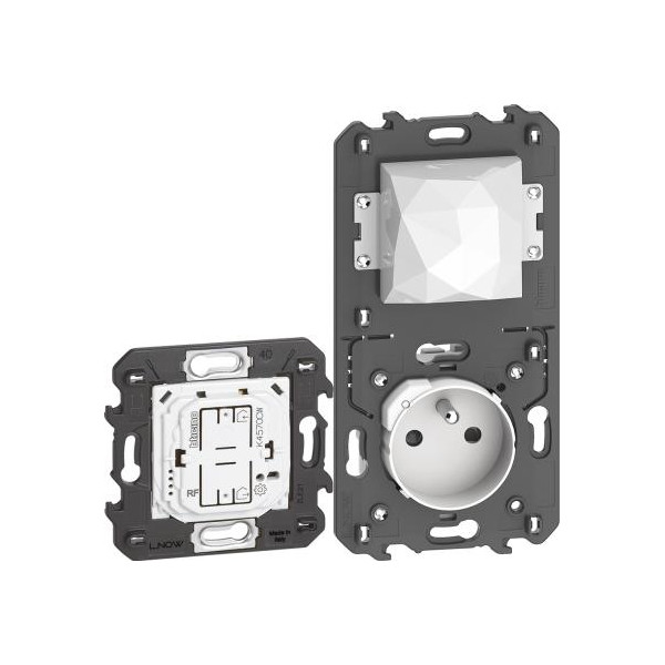 LEGRAND Livinglight NETATMO BIELA - Štartovacia sada, Brána so zásuvkou 230V_2P+E_16A_250VA na diaľkové ovládanie